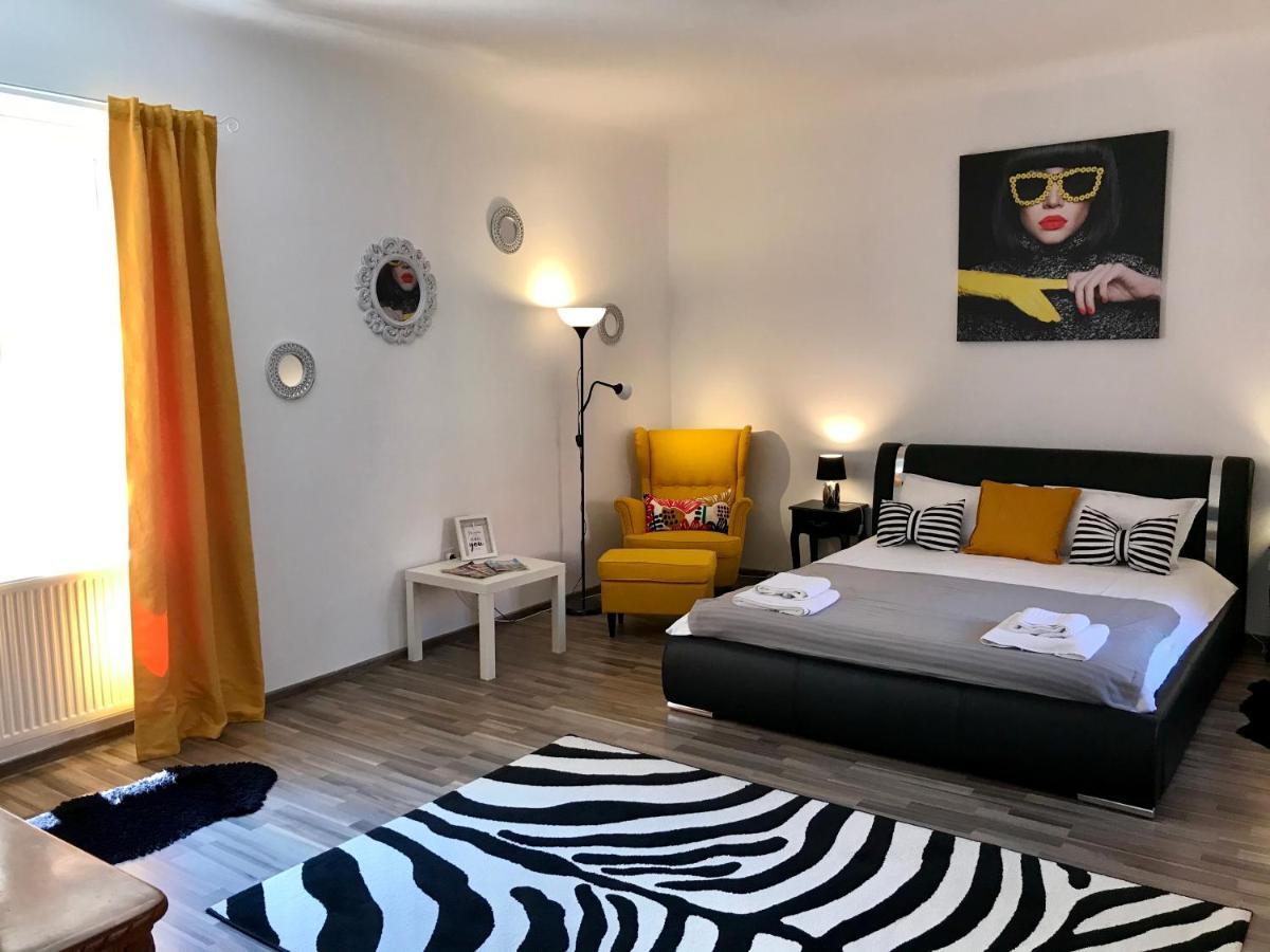 9 Central Residence บราชอฟ ภายนอก รูปภาพ